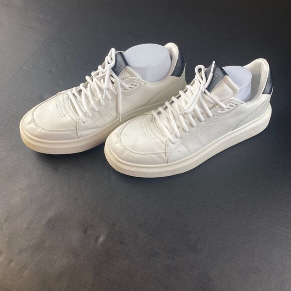 Pull & Bear Men's White Sneakers Sz 9 US Leather Movement Of An Urban Generation - Picture 11 of 14